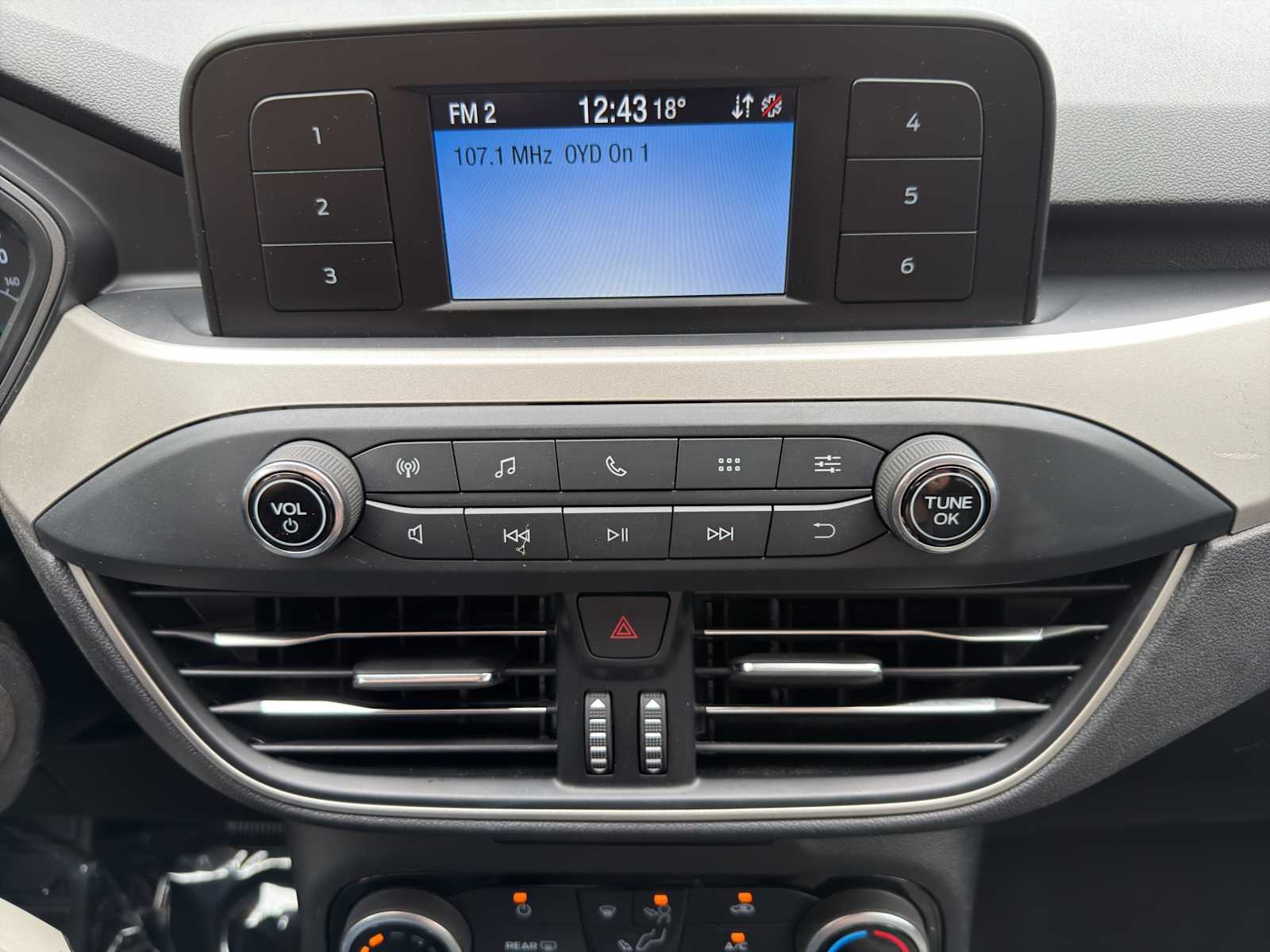 2022 Ford Escape S - Photo 15