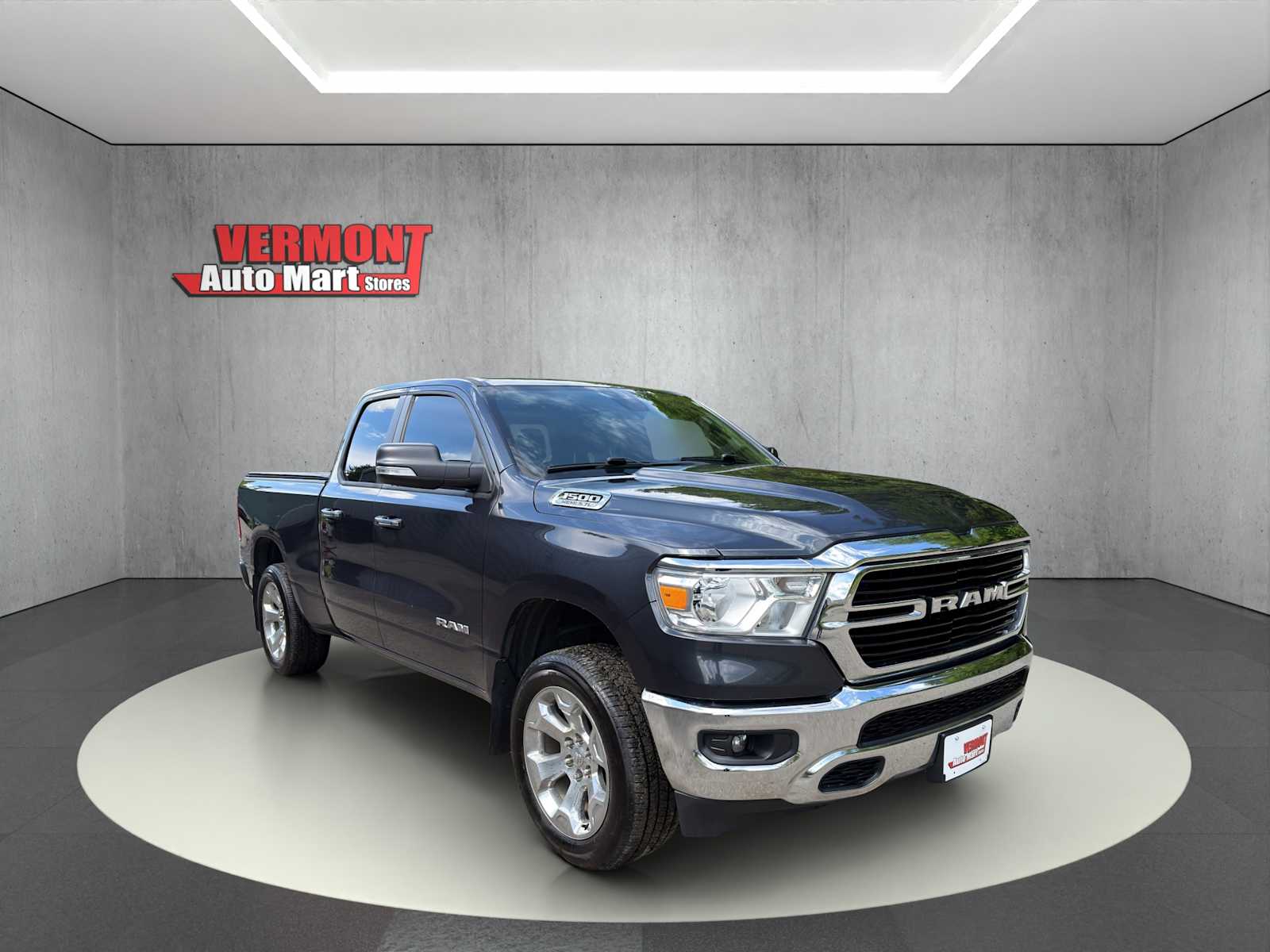 2019 RAM 1500 Big Horn/Lone Star 4x4 Quad Cab 6'4's photo