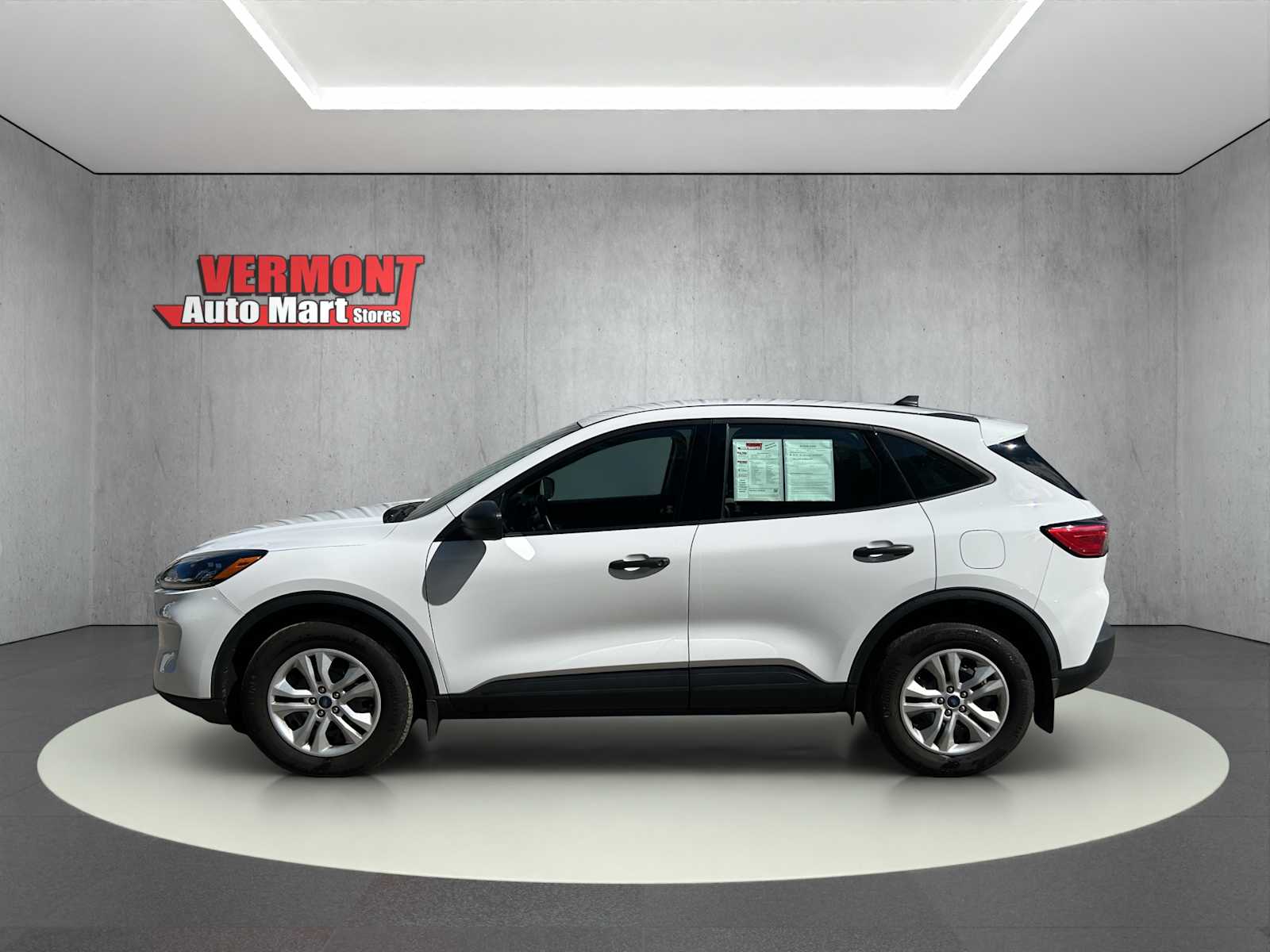 2021 Ford Escape S photo 4