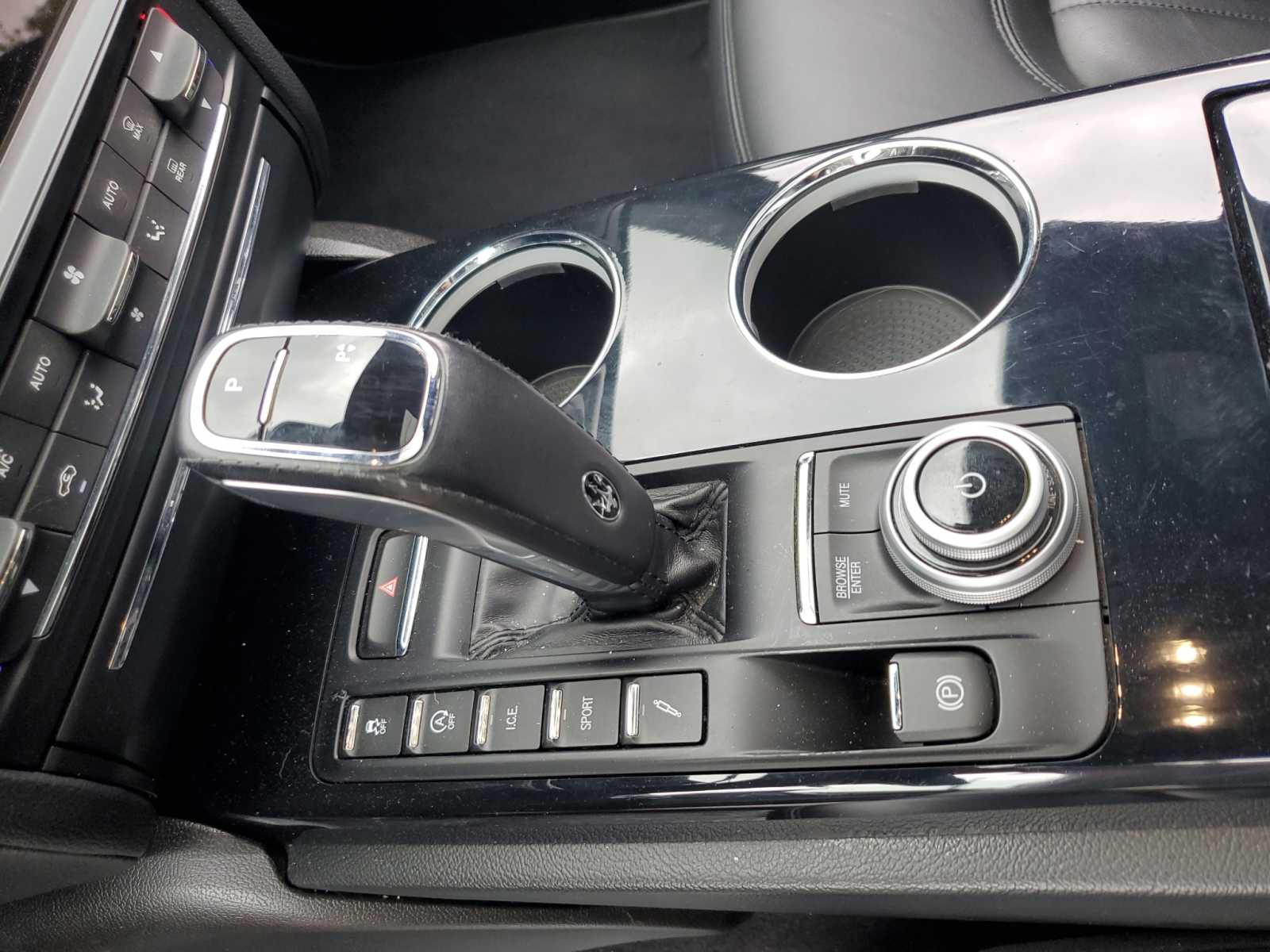 2022 Maserati Quattroporte Modena - Photo 20