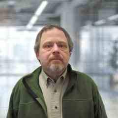Staff member Paul Grupp from ID_5bf218d73c92