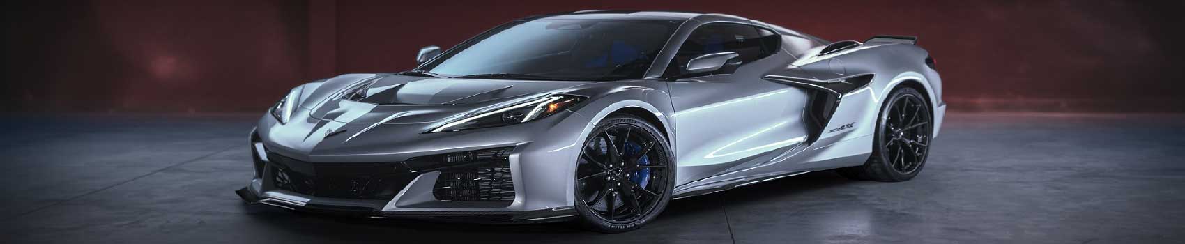2026-corvette-zr1x-side-reveal.jpg Side view of the 2026 Chevrolet Corvette ZR1X at revel event.