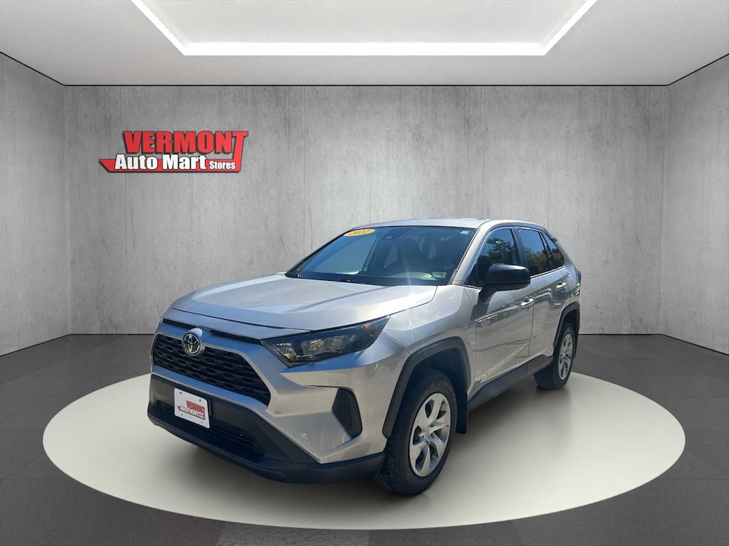 Used 2022 Toyota RAV4 LE SUV