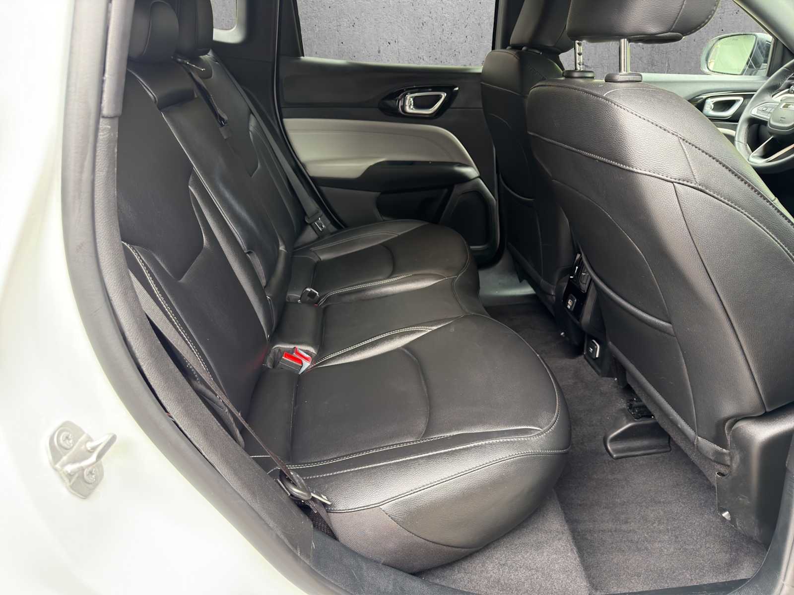 2025 Jeep Compass Limited - Photo 22