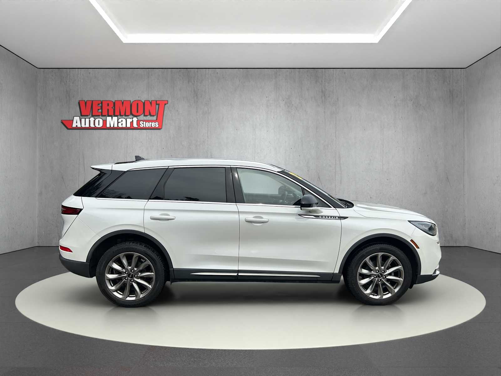 2021 Lincoln Corsair Base - Photo 9