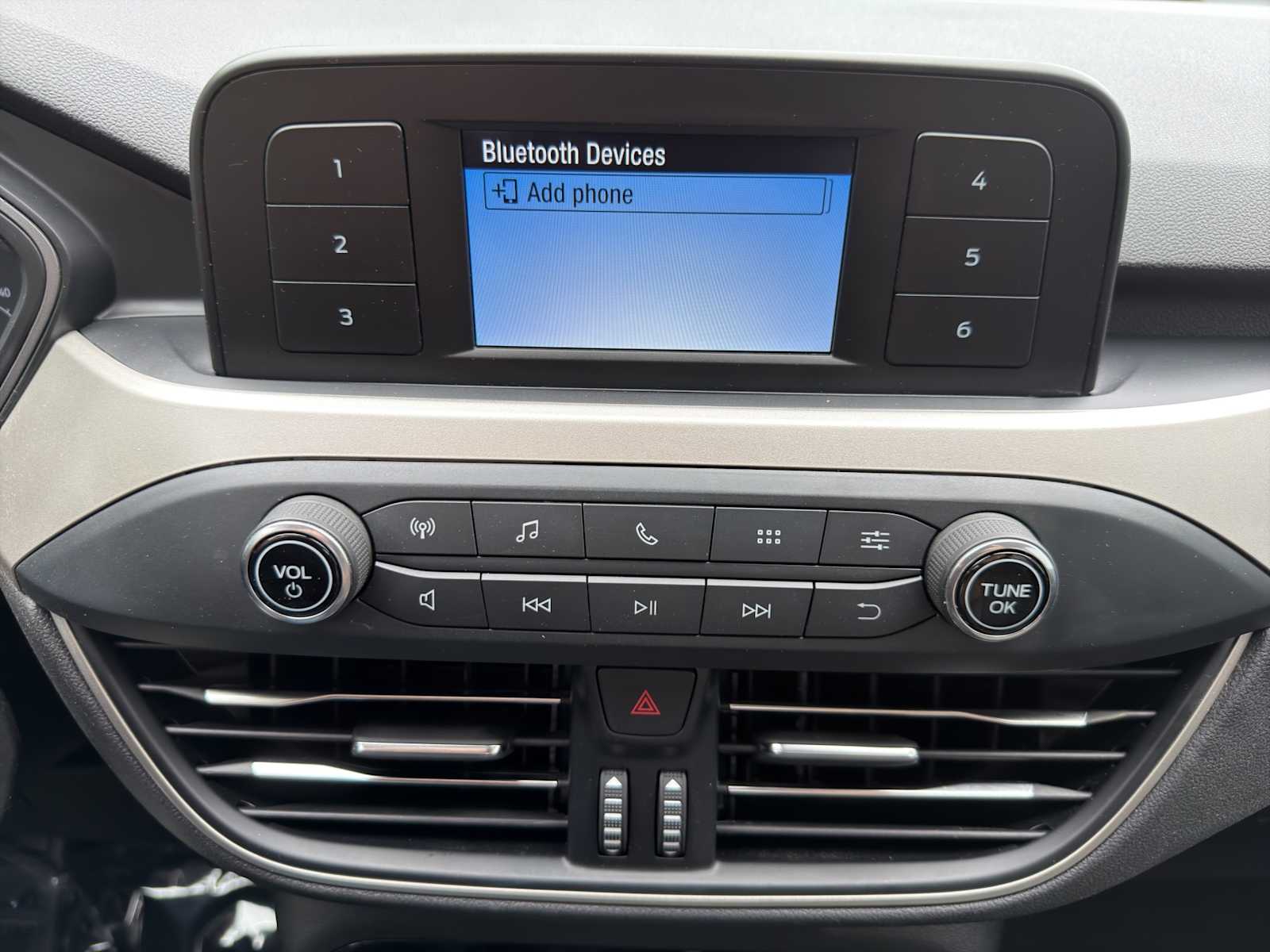 2022 Ford Escape S - Photo 16