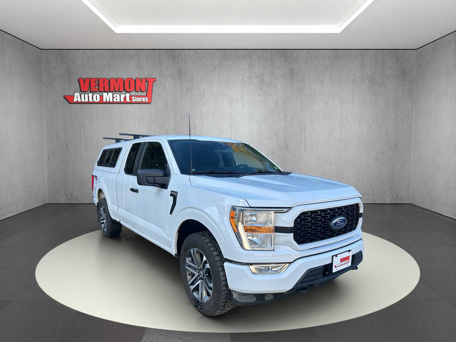 2022 Ford F-150 XL's photo
