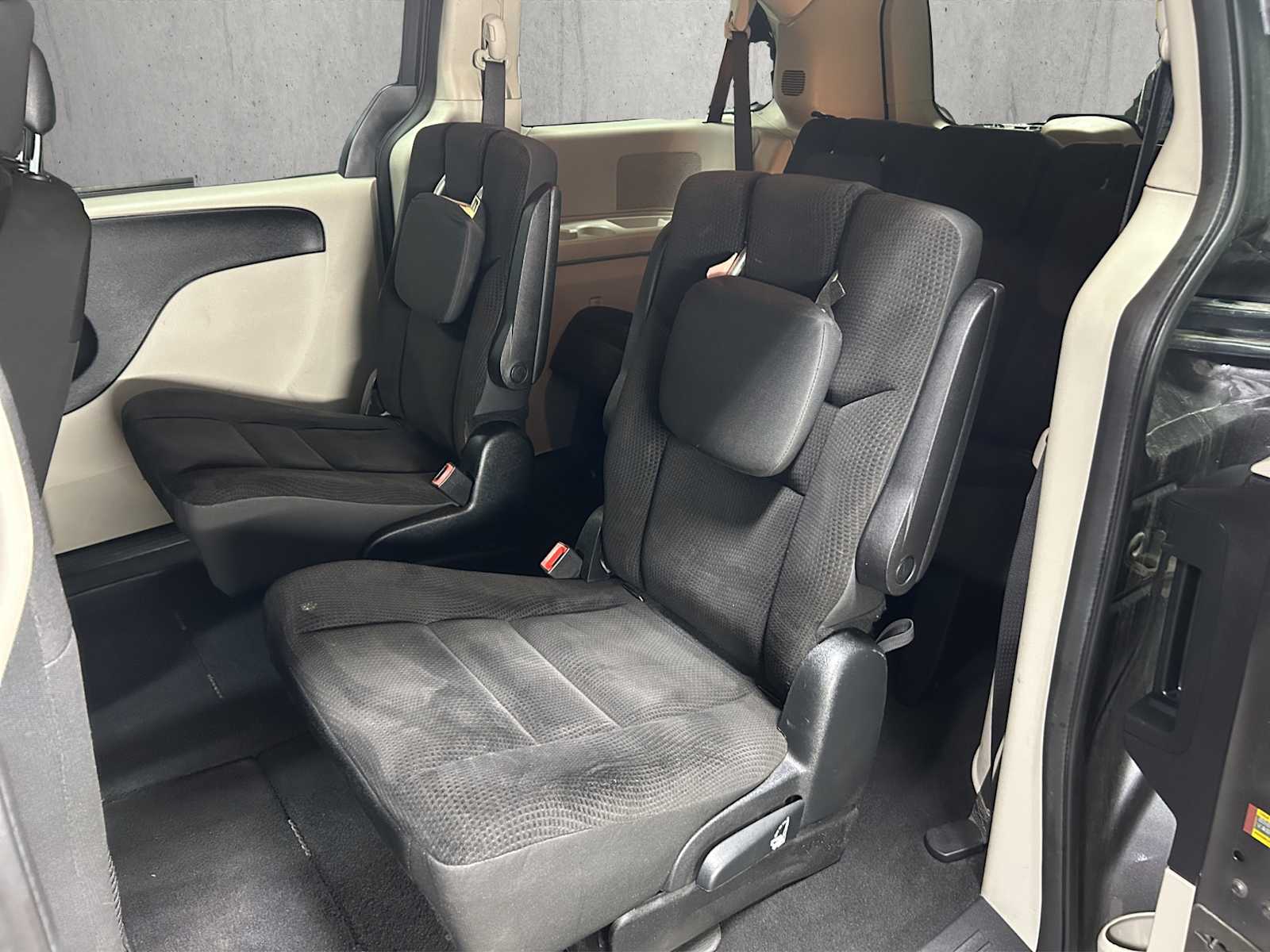 2019 Dodge Grand Caravan SE - Photo 16