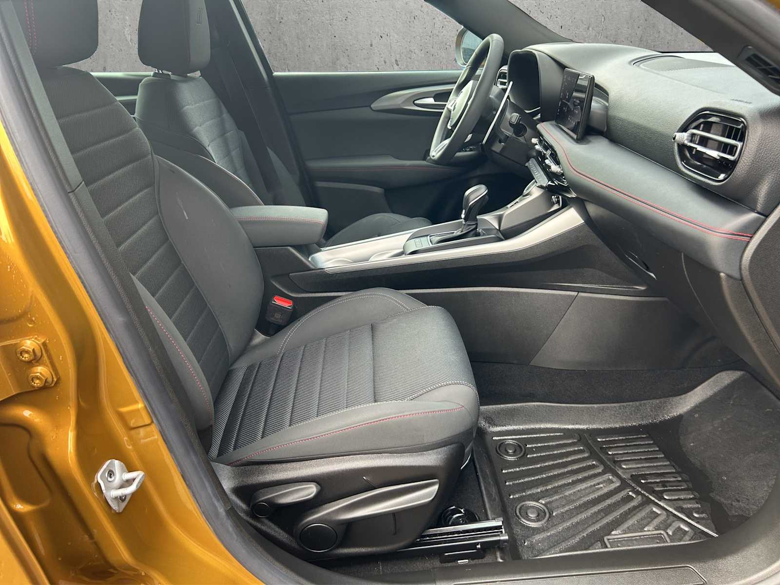 2024 Dodge Hornet R/T - Photo 22