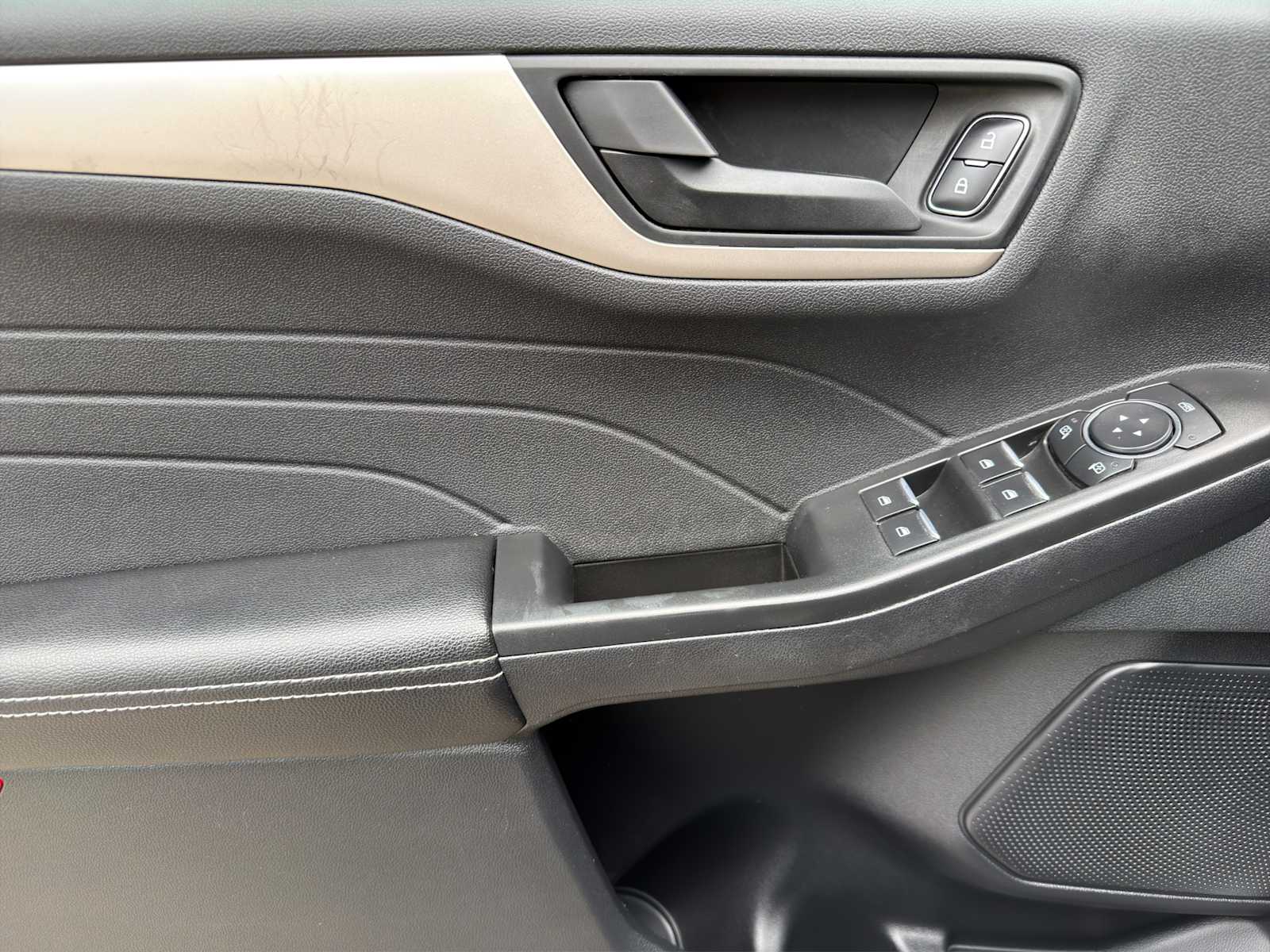 2022 Ford Escape S - Photo 10
