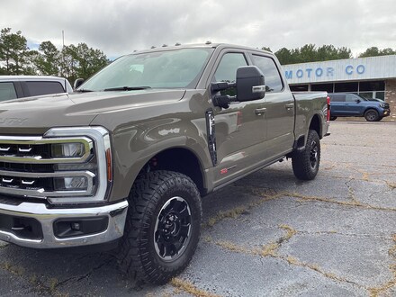 2026 Ford Super Duty F-350&reg; Lariat&reg; TRUCK