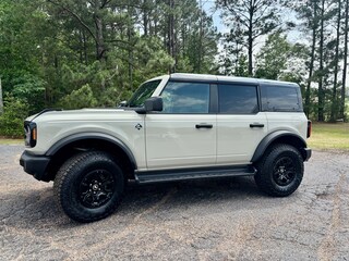 2026 Ford Bronco Outer Banks&reg; SUV
