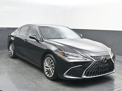 2022 LEXUS ES 350 Ultra Luxury Sedan