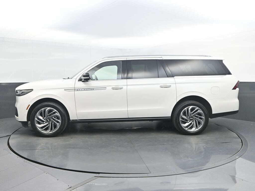 Used 2025 Lincoln Navigator L Reserve SUV