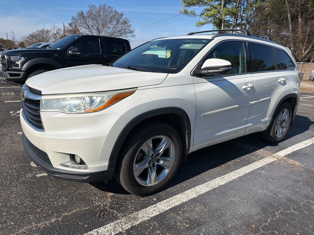 Used 2016 Toyota Highlander Limited Platinum V6 SUV