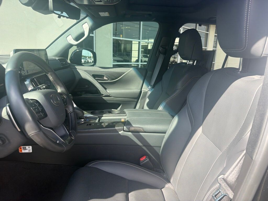 Used 2025 Lexus LX 700h Luxury SUV