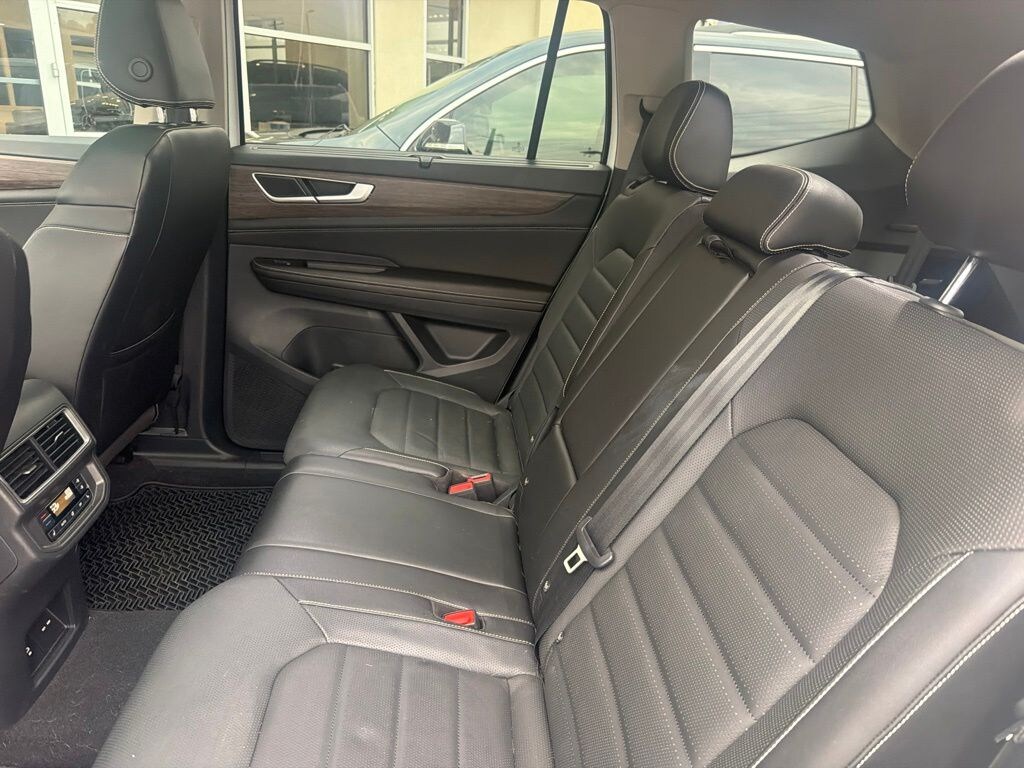 Used 2024 Volkswagen Atlas 2.0T SEL SUV