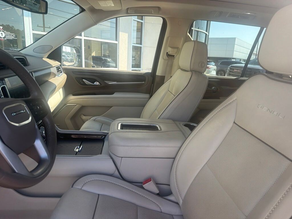 Used 2022 GMC Yukon Denali SUV