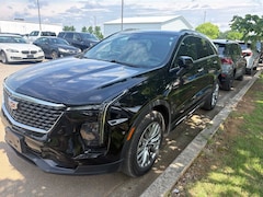2024 Cadillac XT4 Premium Luxury SUV