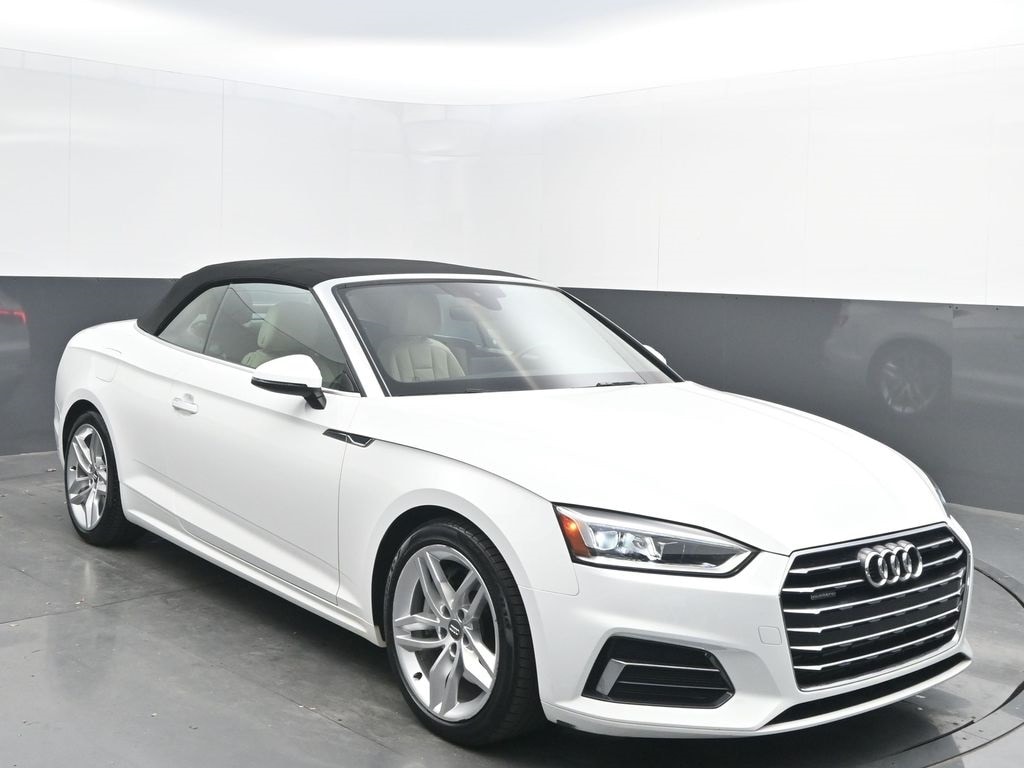 2019 Audi A5 Cabriolet Premium's photo