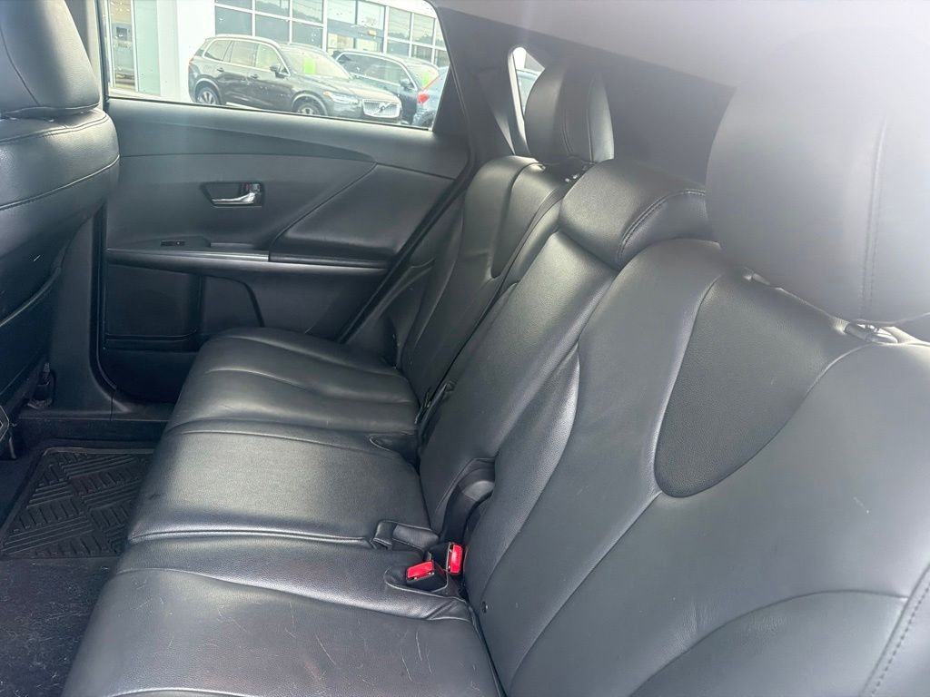 Used 2013 Toyota Venza LE SUV