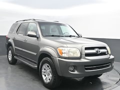 2005 Toyota Sequoia SR5 SUV