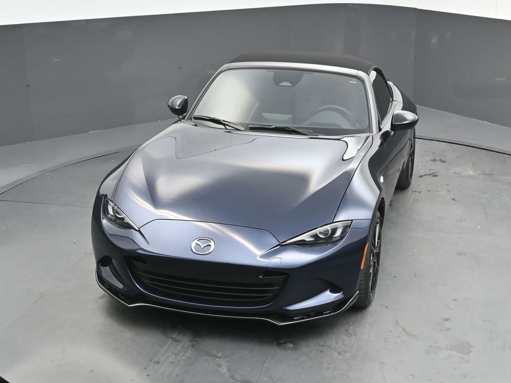 2025 Mazda MX-5 Miata Club - Photo 24