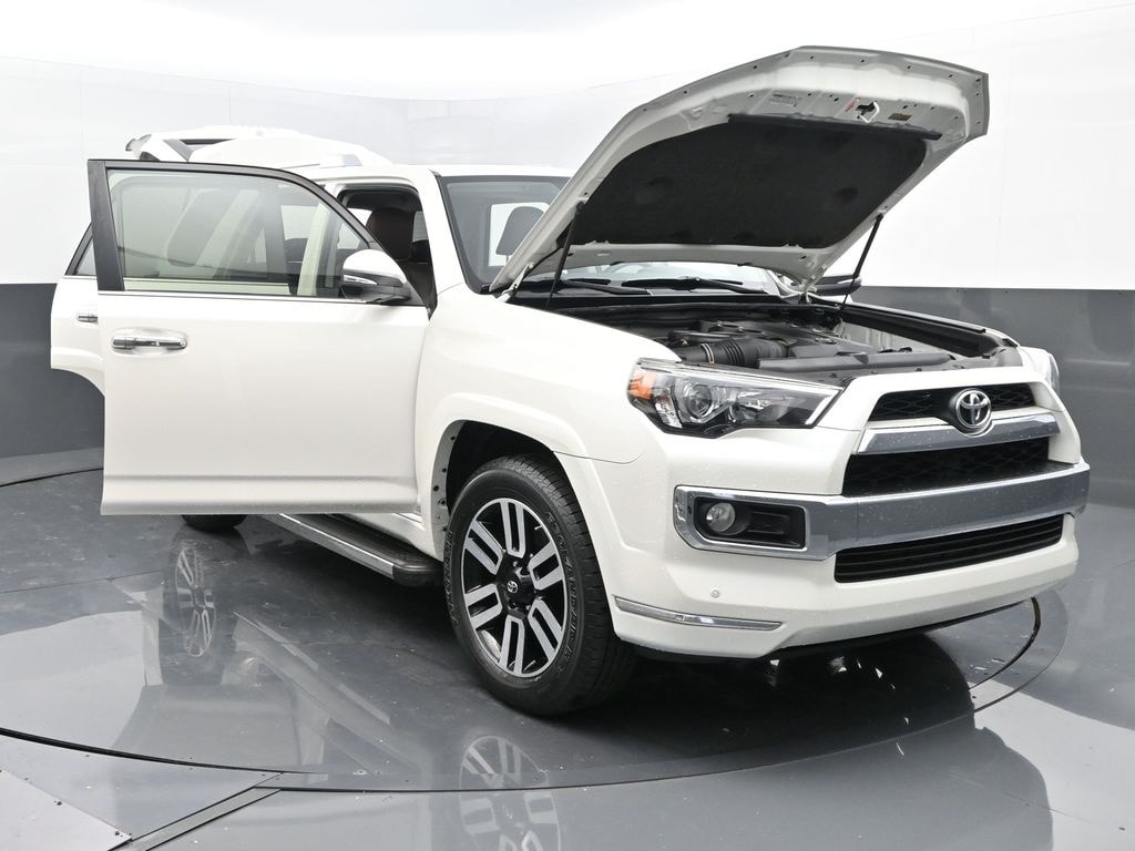 Used 2019 Toyota 4Runner Limited with VIN JTEBU5JR0K5729057 for sale in Huntsville, AL