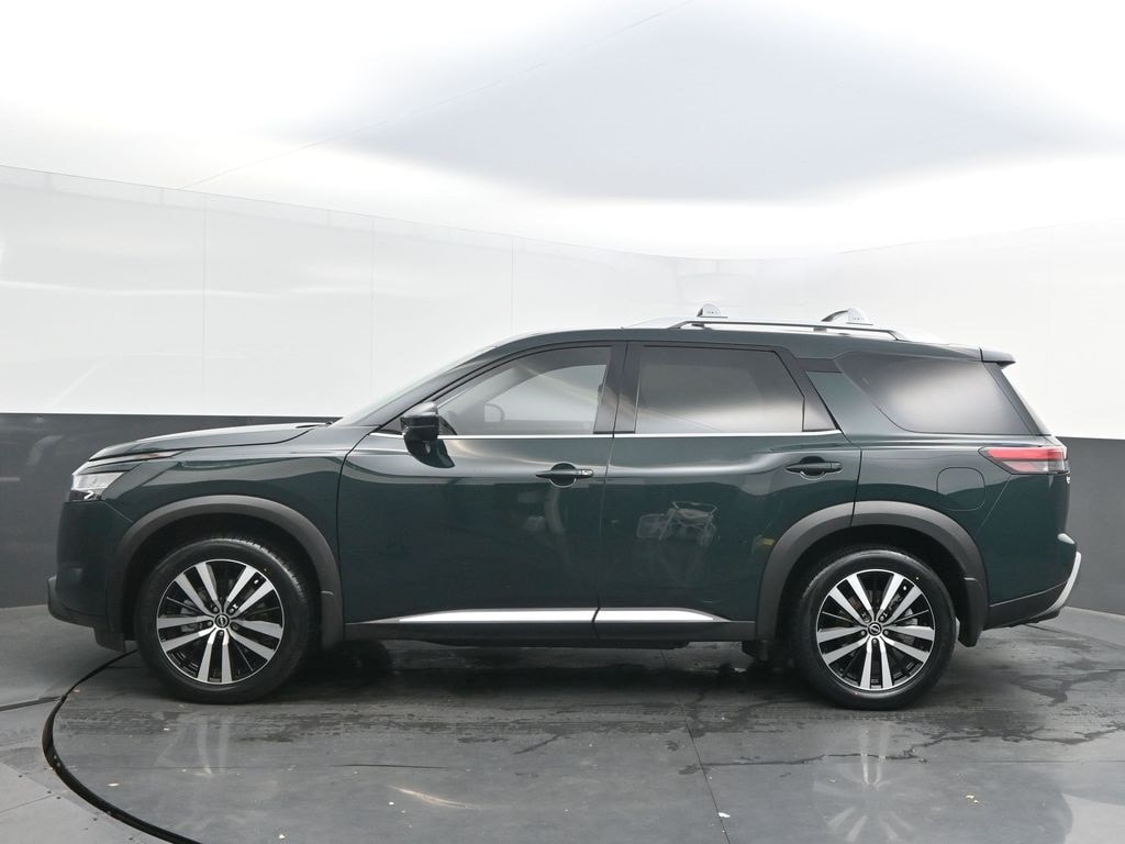 Used 2023 Nissan Pathfinder Platinum SUV