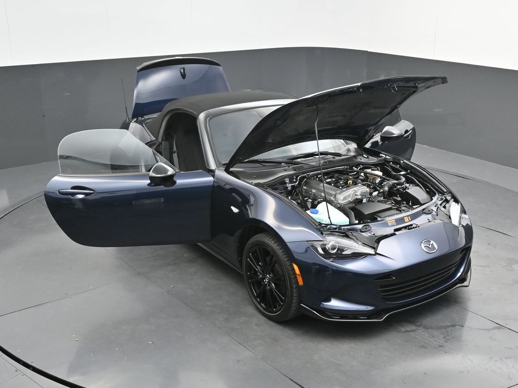 2025 Mazda MX-5 Miata Club - Photo 44