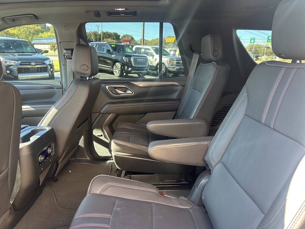 2024 Chevrolet Tahoe RST photo 3