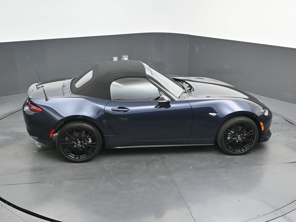 2025 Mazda MX-5 Miata Club - Photo 29