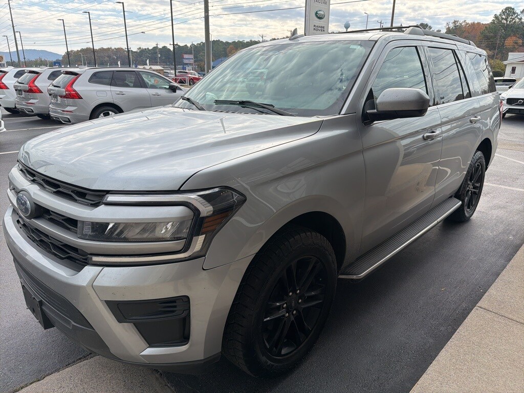 Used 2022 Ford Expedition XLT SUV