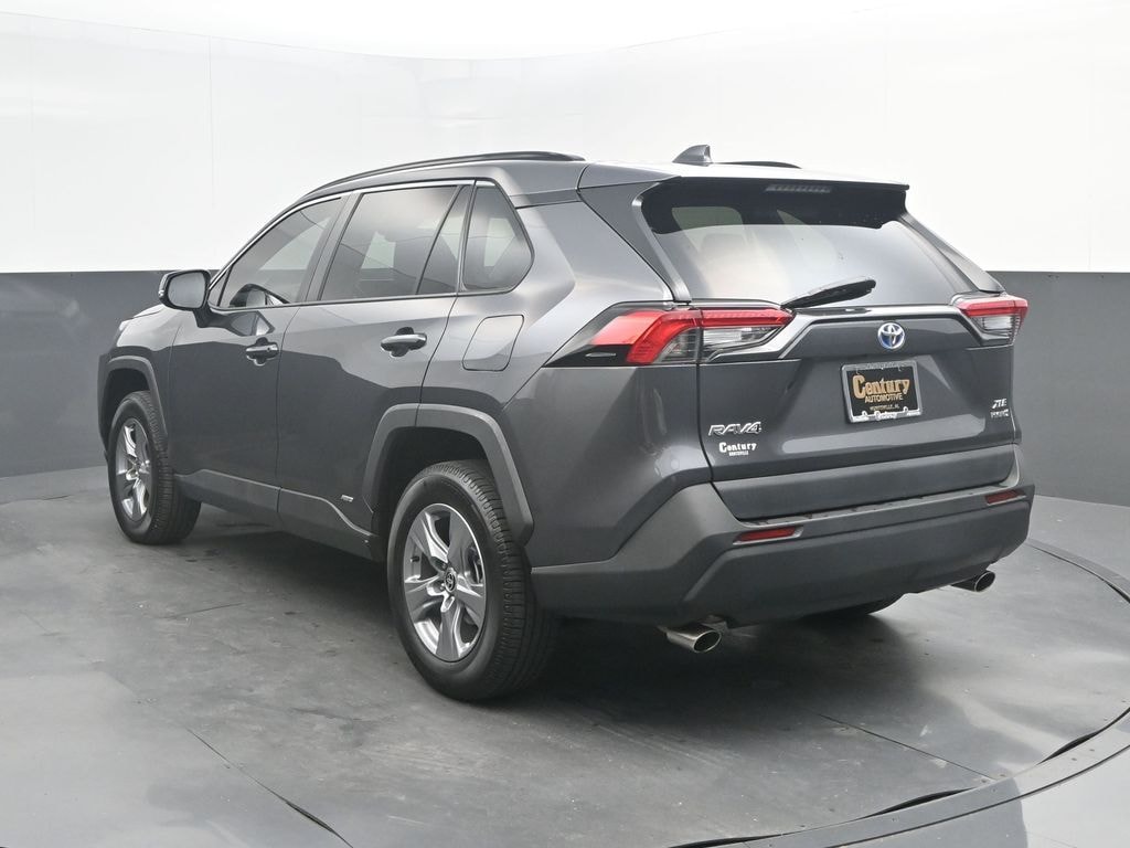 Used 2022 Toyota RAV4 Hybrid XLE SUV