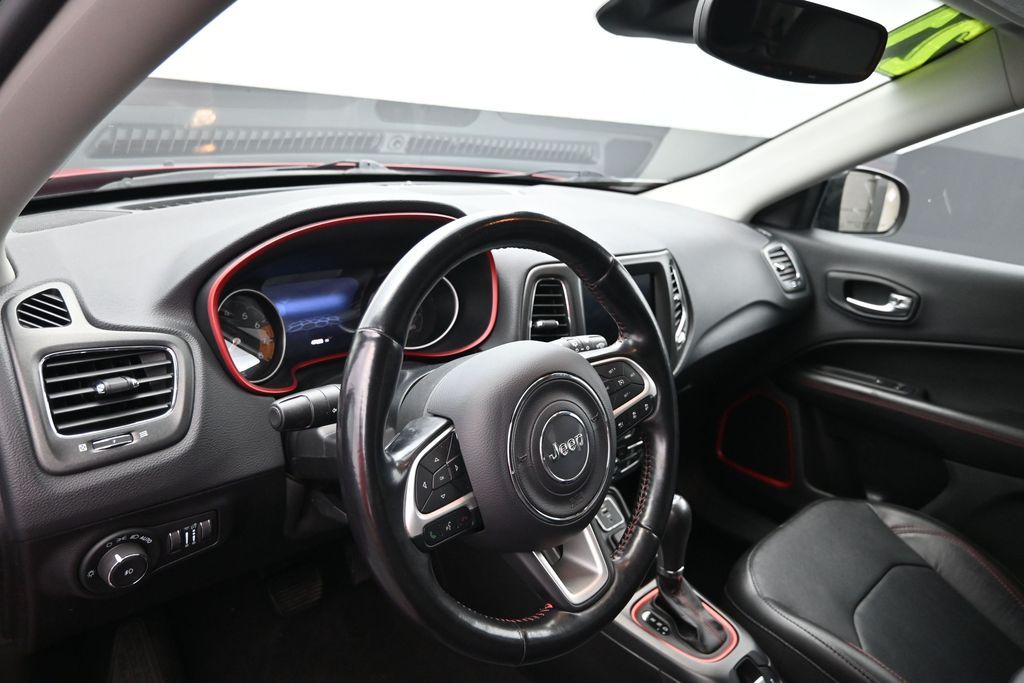 2021 Jeep Compass Trailhawk - Photo 11