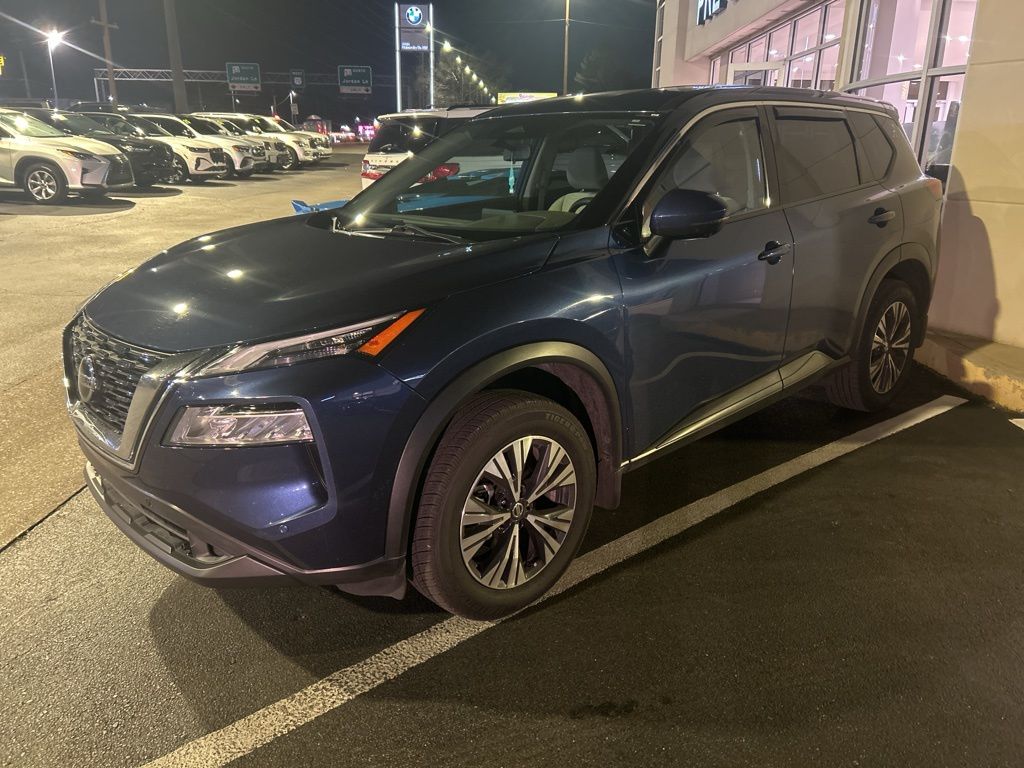 2021 Nissan Rogue SV