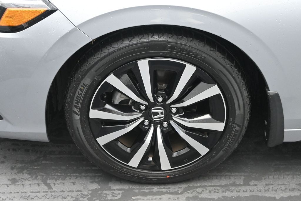 Used 2024 Honda Civic EX-L Hatchback