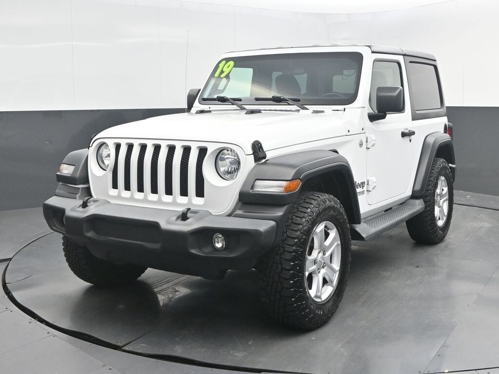 Used 2019 Jeep Wrangler Sport S SUV
