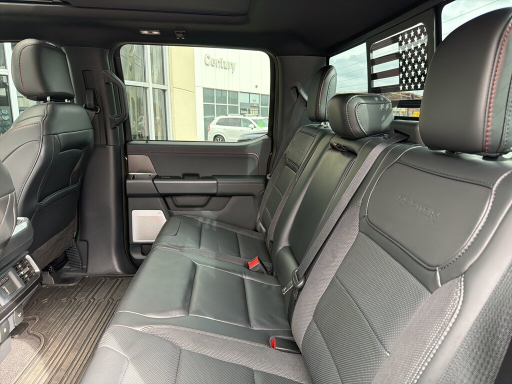 2025 Ford F-150 Raptor photo 3
