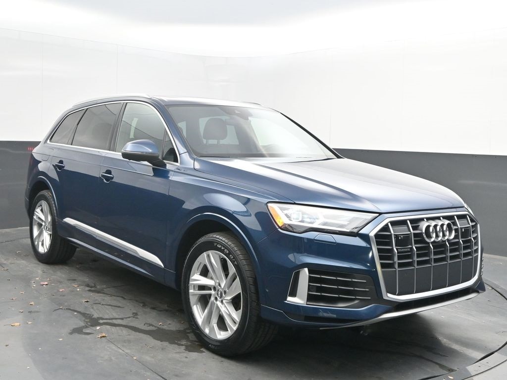 2020 Audi Q7 Premium Plus