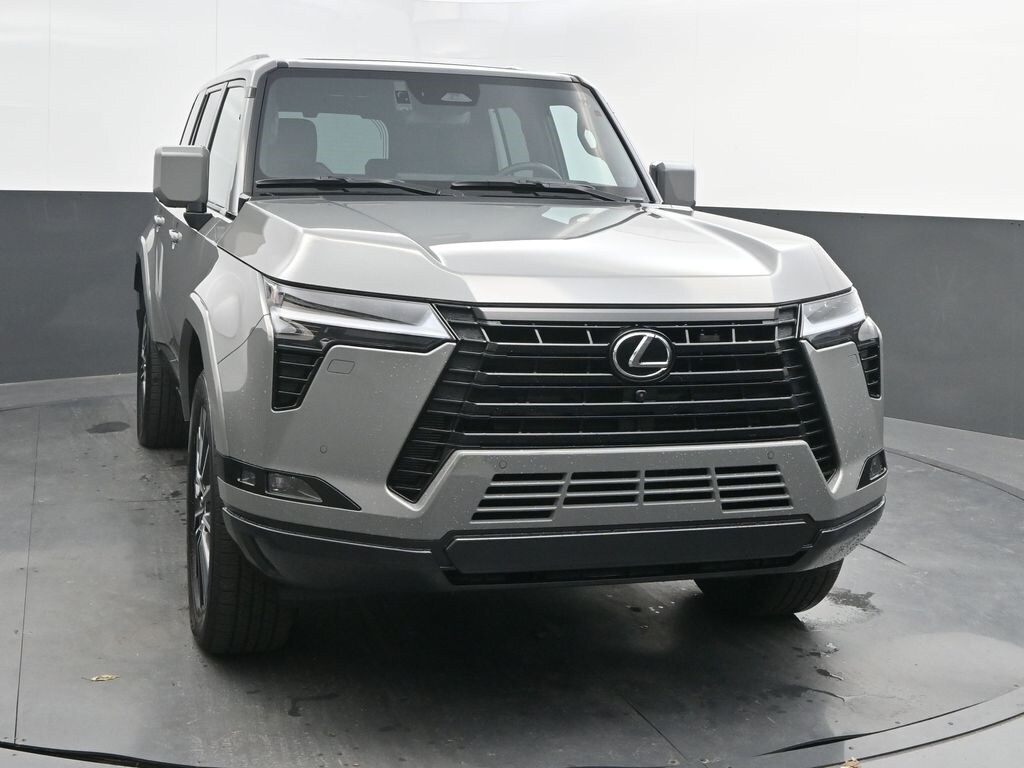 2025 Lexus GX 550 Luxury photo 2