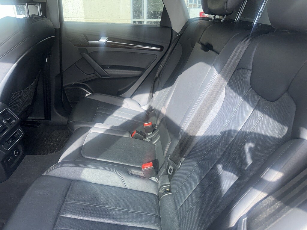 2019 Audi Q5 2.0T Premium Plus photo 3