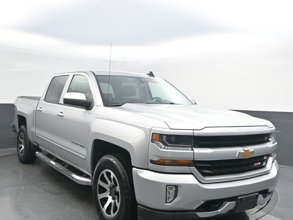 Used 2017 Chevrolet Silverado 1500 LT Truck