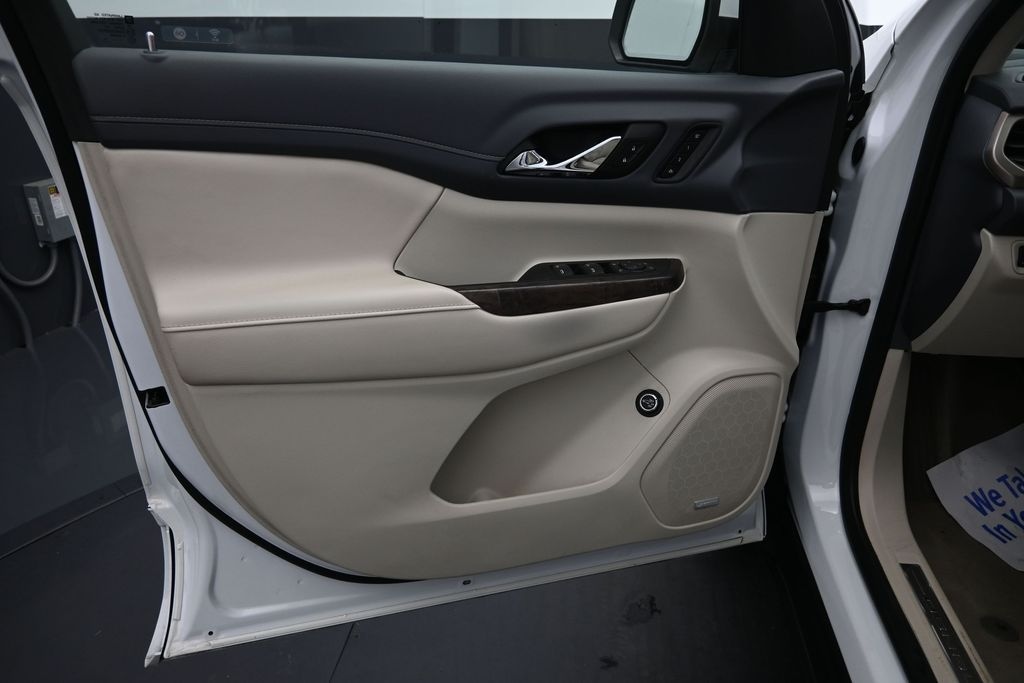 Used 2023 GMC Acadia Denali SUV