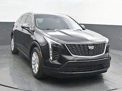 2022 Cadillac XT4 Luxury SUV