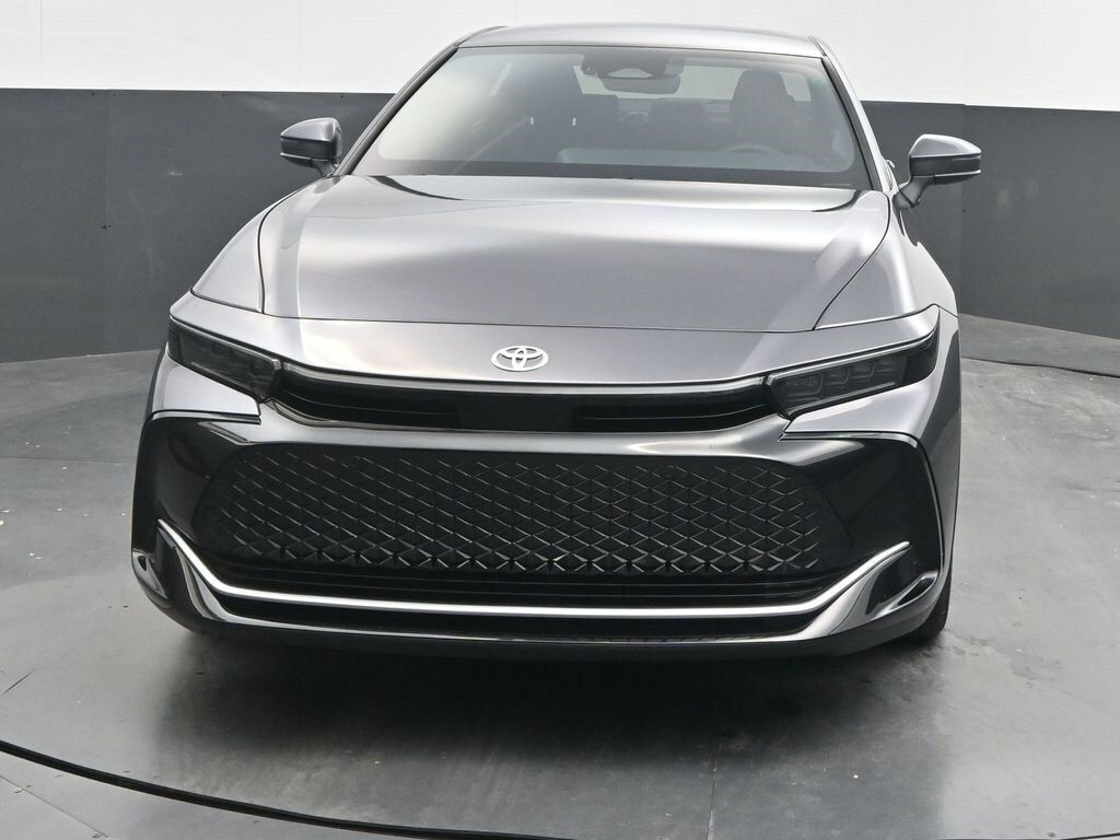 2023 Toyota Crown Limited photo 2