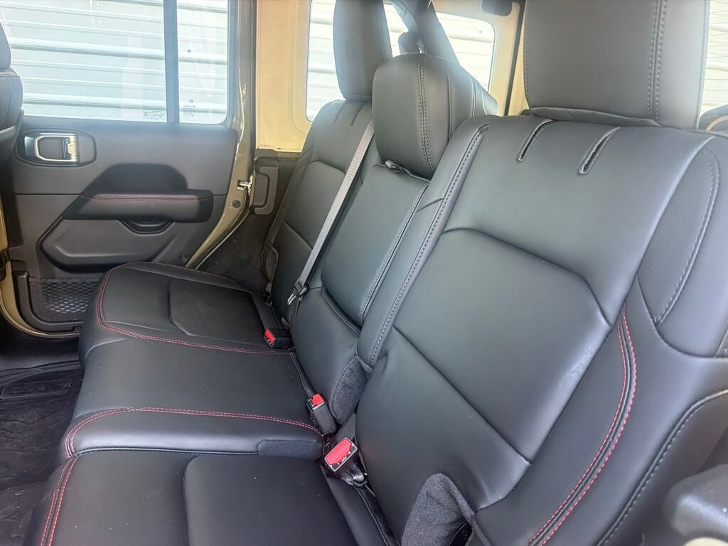 Used 2025 Jeep Wrangler Rubicon X SUV