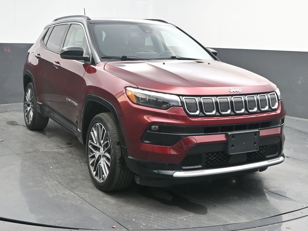 2022 Jeep Compass Limited's photo