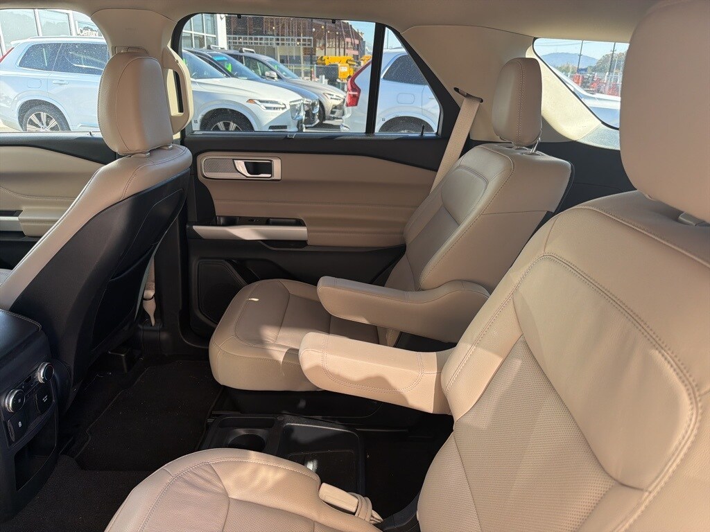 2020 Ford Explorer Limited photo 3