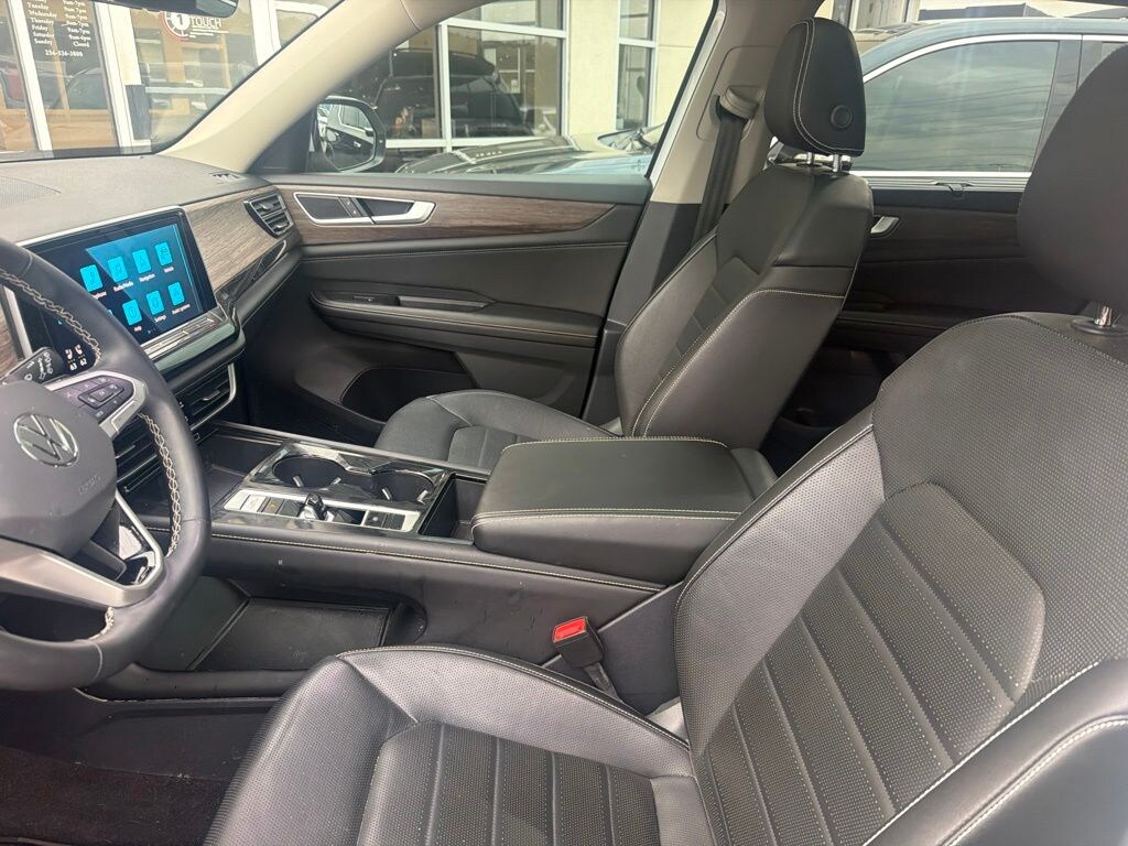 Used 2024 Volkswagen Atlas 2.0T SEL SUV